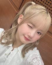 
Ichioka Reina,

