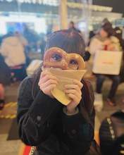 
Takase Kurumi,


