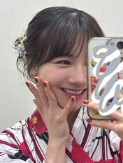 
Ishida Ayumi,

